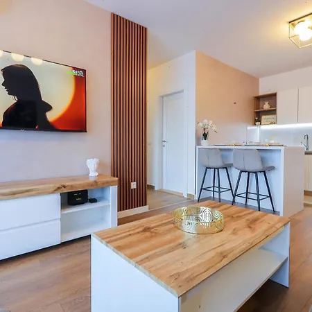 Mionik * סובוטיקה