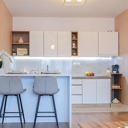 Mionik סובוטיקה